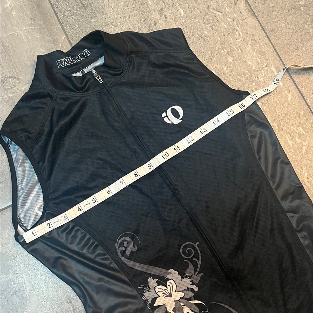 Pearl Izumi Women’s Sleeveless Cycling Jersey - Picture 3 of 5
